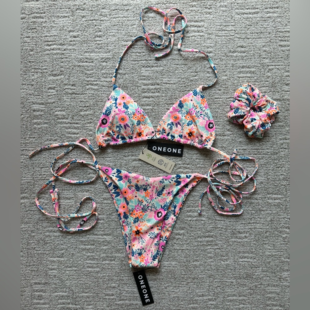 Oneone Swimwear Ariel Bikini and Scrunchie